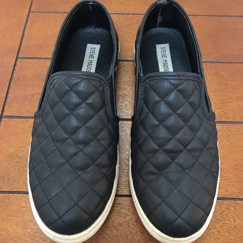 Steve Madden Ecentrcq Slip On Quilted Sneakers 8.5